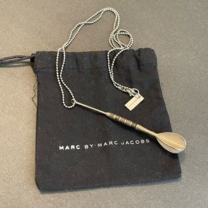 Marc by Marc Jacobs dart necklace